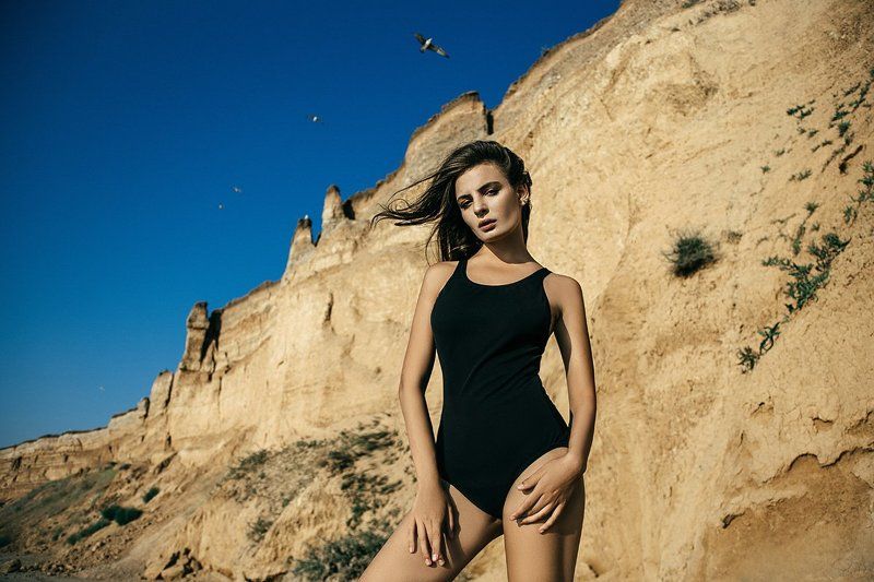 девушка, портрет, портрет девушки, море, лето, крым, жара, севастополь, горы, скалы, купальник, цвет, модель, fashion, fashionstory, editorial, model, makeup, summer, sunny, sexy, sea, colors, face, portfolio, portrait, shooting, story, сьемка, журнал photo preview