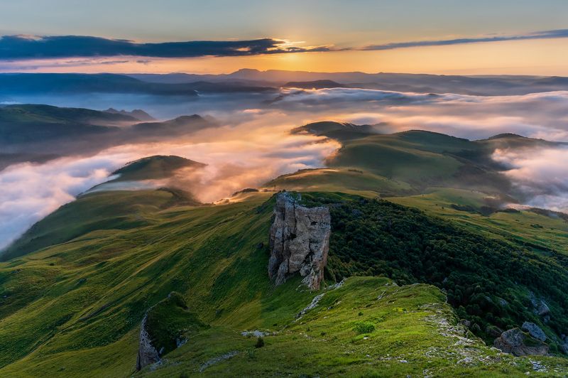 Замок в облакахphoto preview