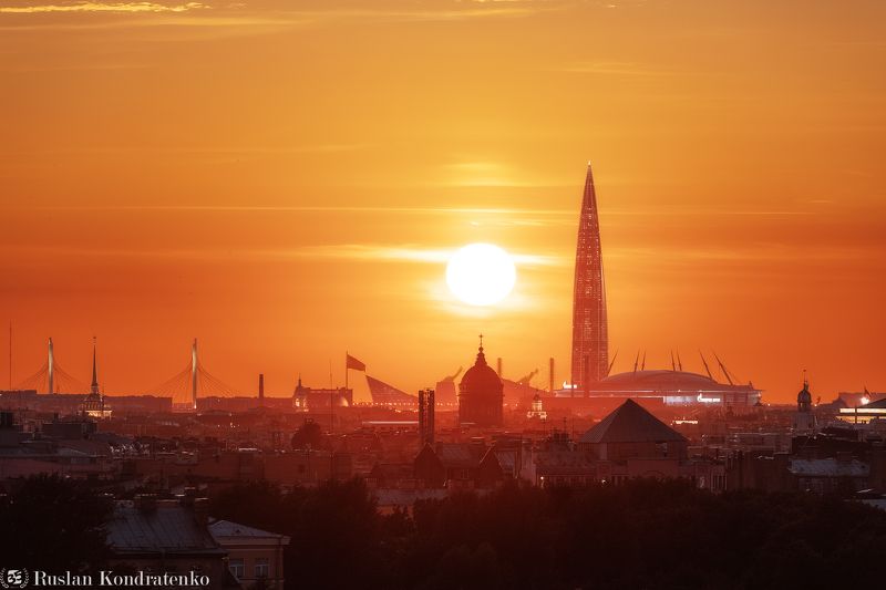 санкт-петербург, закат, лахта-центр, лахта, небоскреб, прострел, зенит арена, газпром арена, казанский собор, композитная фотография, time blending Закат над Санкт-Петербургомphoto preview