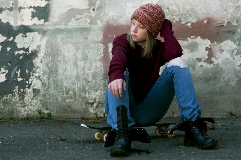 teen, model, skateboard, jeans, cute Annaliese фото превью