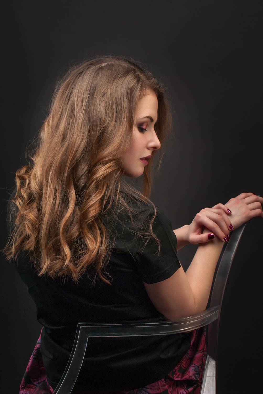 Beautiful girl in the studio. Автор: Serguei Boukarev , Serguei Boukarev