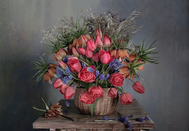 натюрморт, тюльпаны, вера павлухина, цветы, рябчики, Первомайский букетphoto preview