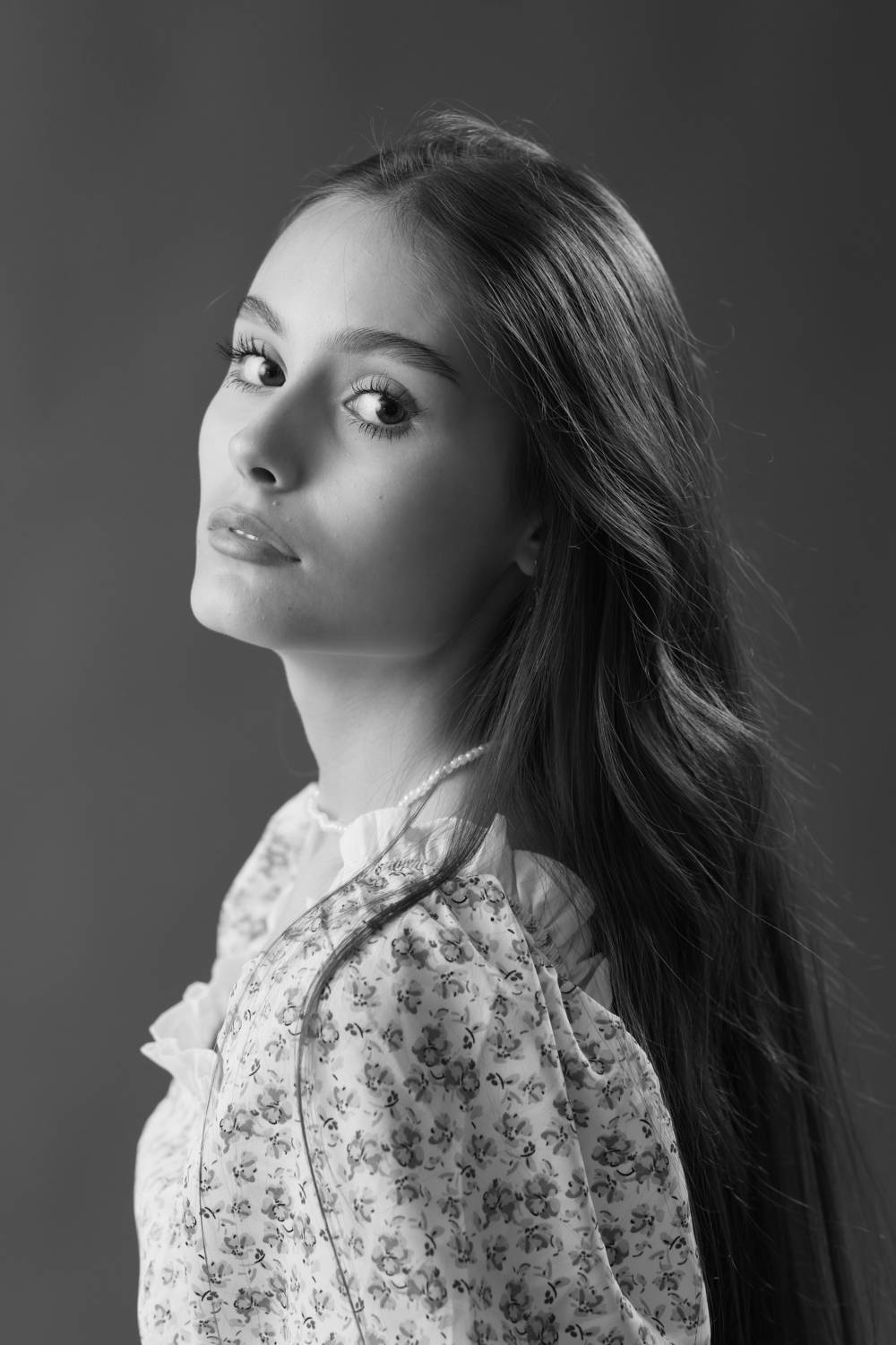 портрет, девушка, чёрно-белое, юность, красота, beauty, girl,b&w,portrait,, Грачёв Олег