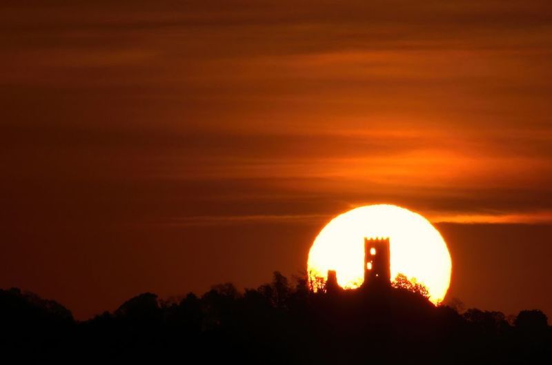 восход, восход солнца, утро, закат, вечер, солнце, замок, руины, старина, архитектура, photo preview