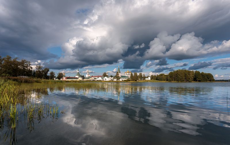 Валдайский Иверский Святоозерский Богородицкий мужской монастырьphoto preview