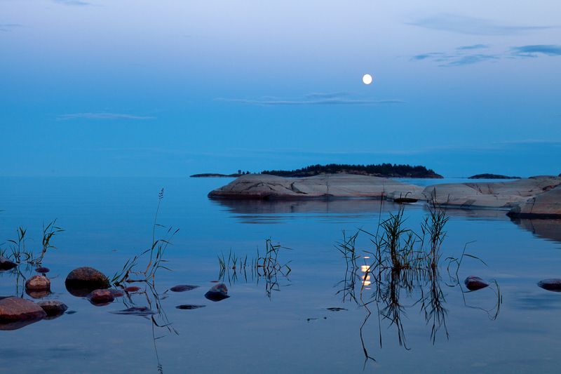 ladoga, russia, white night, moon, lake Karelian Zenphoto preview