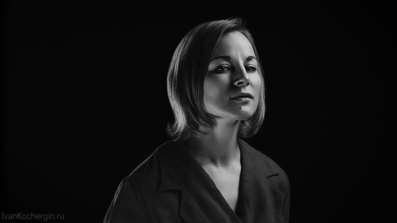 портрет, девушка, студия, низкий ключ, Аняphoto preview