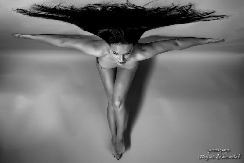 Притяжениеphoto preview