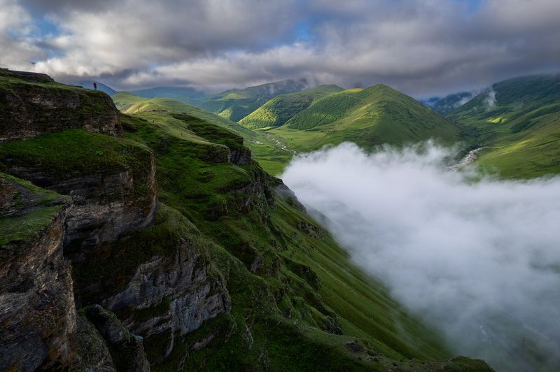 mountains, mist, landscape On the sidephoto preview