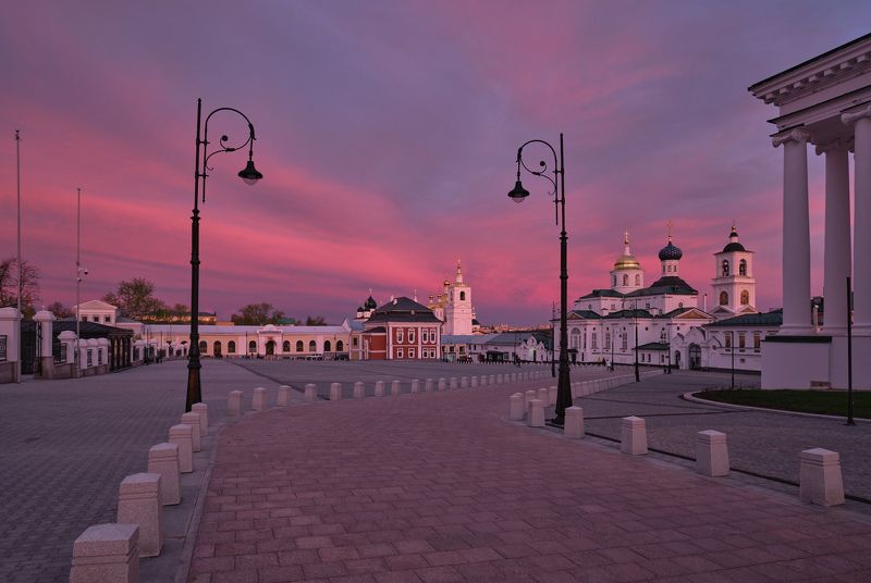 арзамас,закат,вечер,город,архитектура,пейзаж,небо,храм,церковь,площадь Апрельский вечер в Арзамасе фото превью