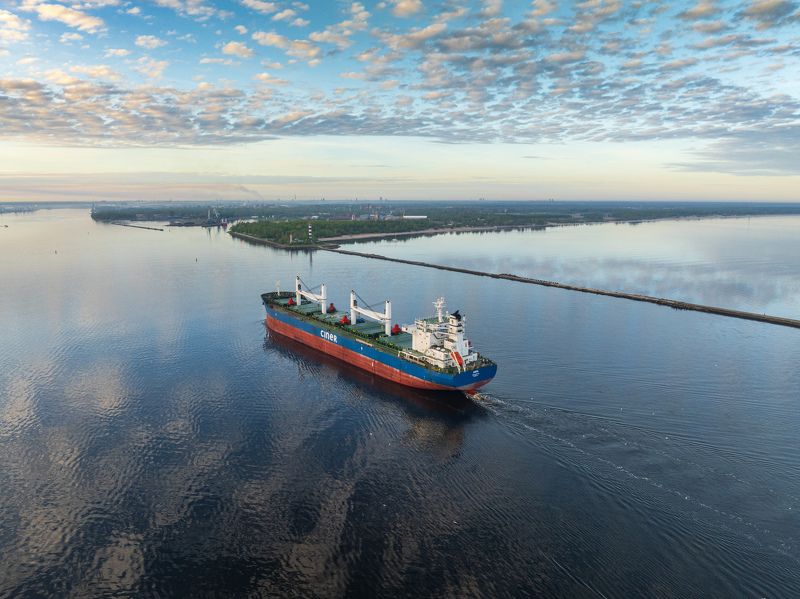 На рассвете фото превью