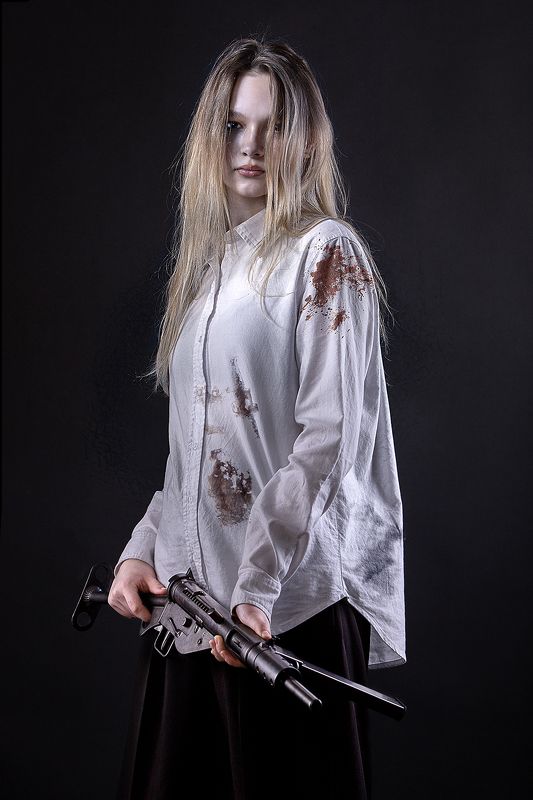 оружие, девушка... Никаphoto preview