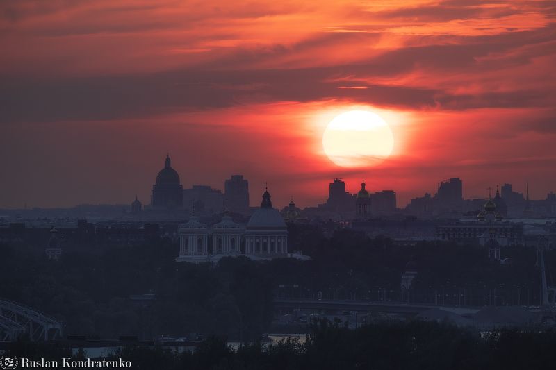 санкт-петербург, исаакиевский собор, александро-невская лавра, закат, рассвет, прострел Исаакиевский собор и Александро-Невская лавраphoto preview