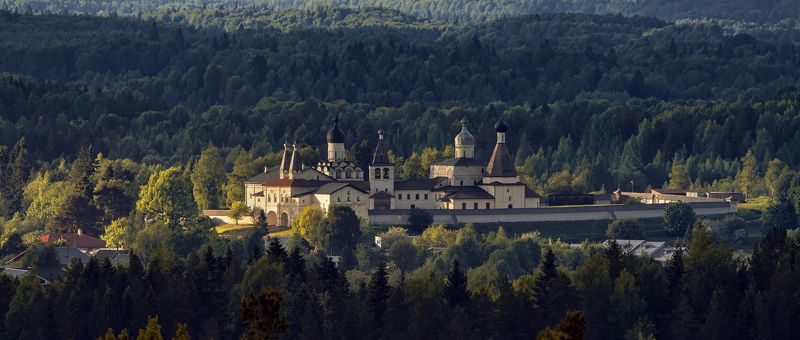 ферапонтово, ципина гора, весна Вид на Ферапонтов монастырьphoto preview