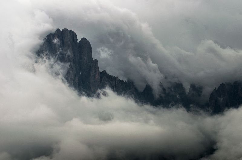 горы, италия, mountain, italy, dolomiti, dolomites, alp, alpen, alps, mountains, cloud, fog, landscape Загадочные Доломитыphoto preview