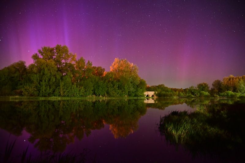 nikon никон Z5 nature весна фотография красота фото world северное сияние aurora полярное astronomy астрономия река небо звезды огни river sky lights moon луна месяц май may photo preview
