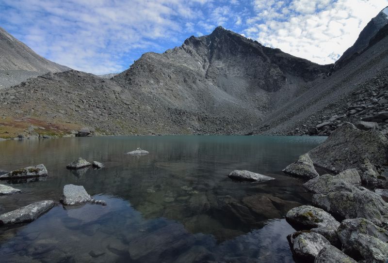 россия, алтай, горный алтай, катунский хребет, осень, озеро духов, горы Озеро Горных духов на Алтаеphoto preview