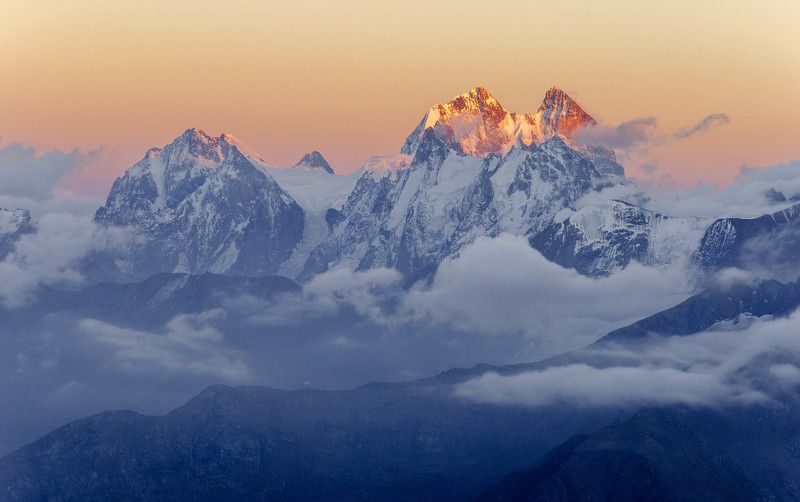 Багровые клыки Ушбыphoto preview