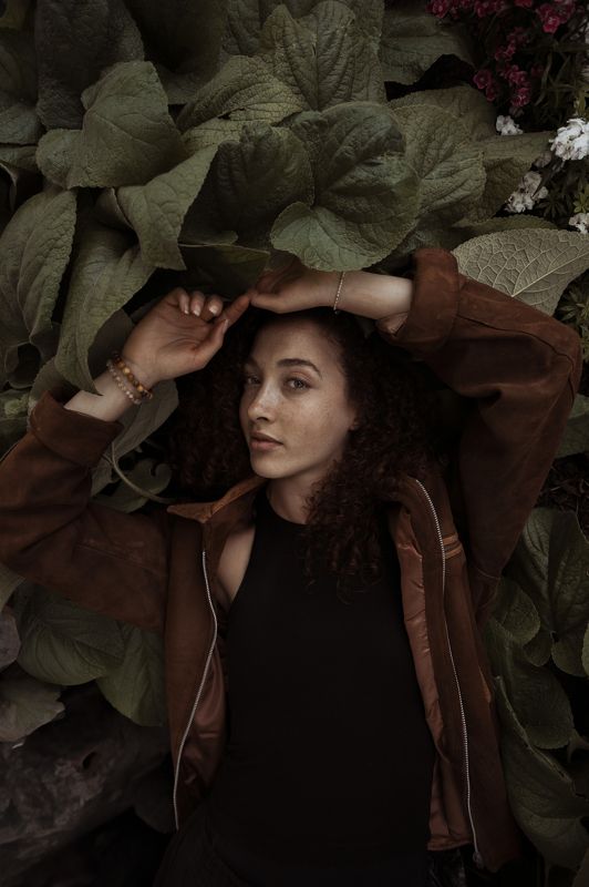 portrait series beautiful natural  Anniephoto preview