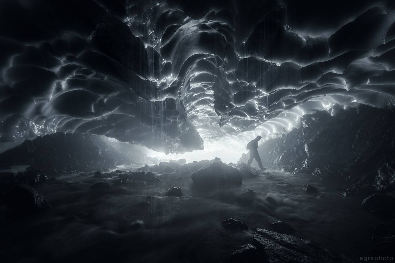 Потолок ледяной.... Автор: Рябенький Александр камчатка, вулкан, мутновский, россия, ледник, пещера, грот, Рябенький Александр