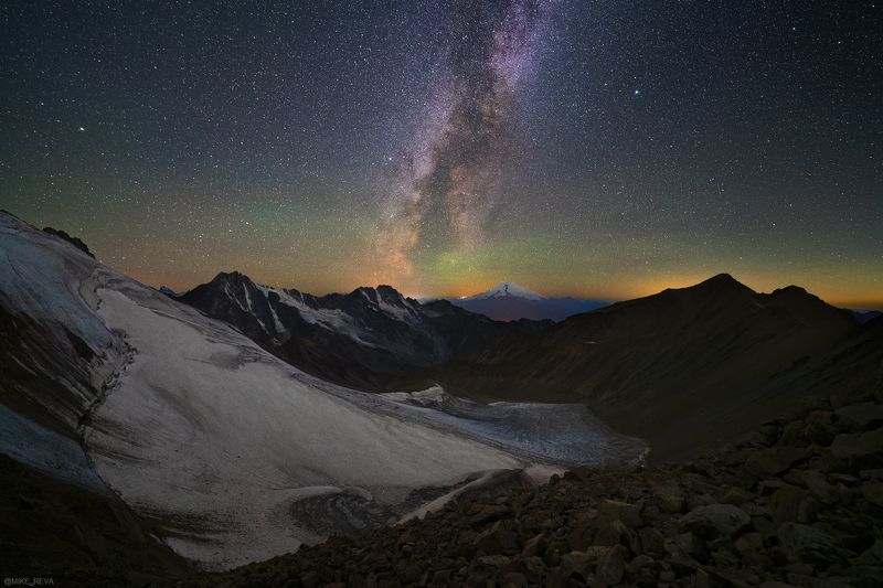 Огни на склоне фото превью