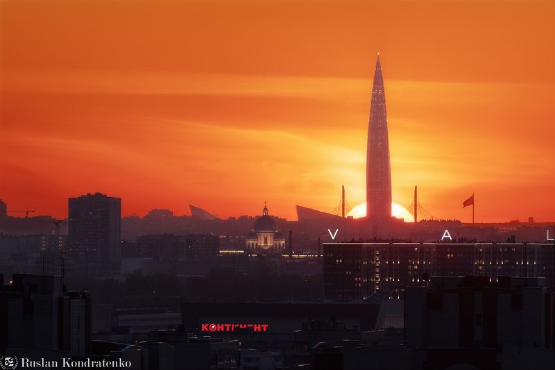 санкт-петербург, закат, лахта-центр, лахта, небоскреб, прострел, зенит арена, вантовый мост, зсд, троицкий собор, композитная фотография, time blending Закат над Санкт-Петербургомphoto preview