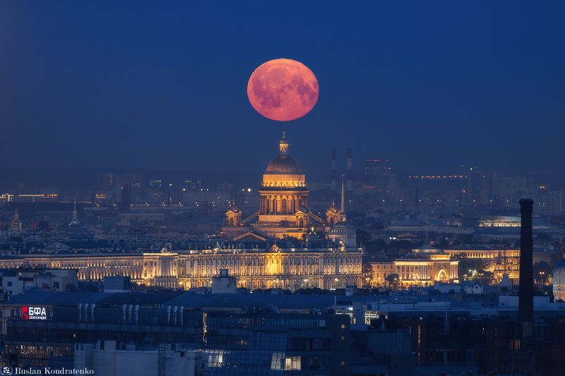 санкт-петербург, луна, полнолуние, восход луны, прострел, исаакиевский собор, исаакиевский, церковь, екатерининская церковь, мост бетанкура Луна над Исаакиевским соборомphoto preview