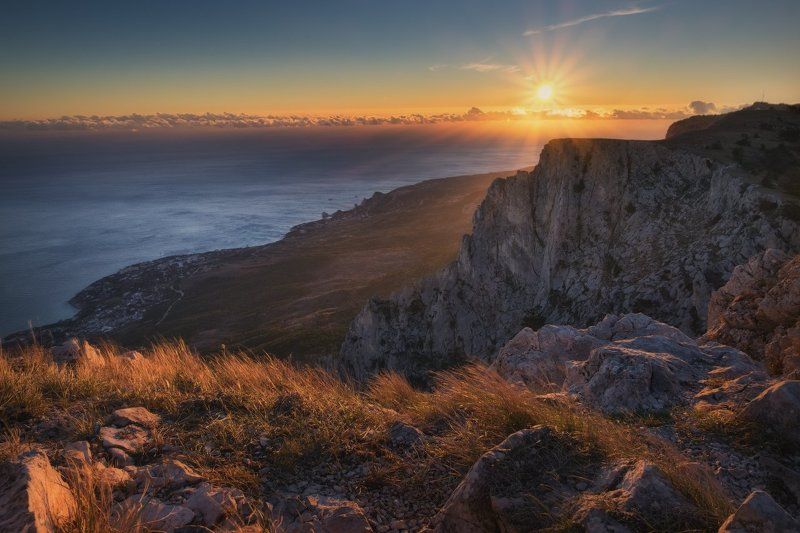 Вечер на Ай-Петринской яйлеphoto preview
