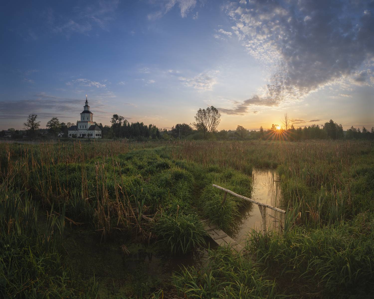 Тропинка к храму прп. Сергия Радонежского в Могутово. Автор: Mikhail Ioannisian , Mikhail Ioannisian