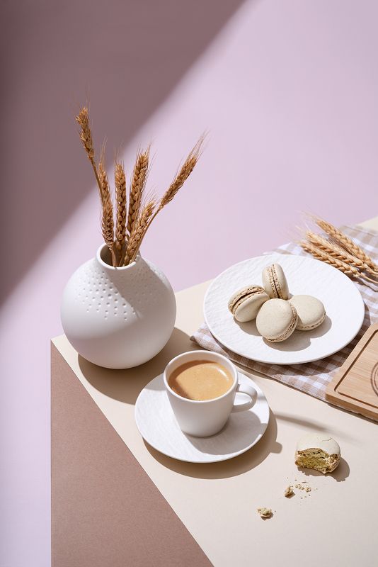 иллюзия, геометрия, кофе, натюрморт В пастельных тонахphoto preview