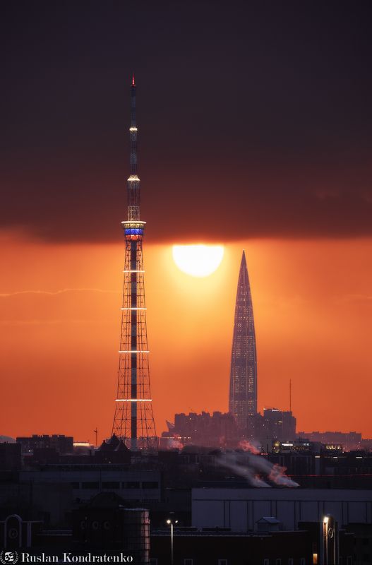 санкт-петербург, закат, лахта-центр, лахта, небоскреб, прострел, телевышка, телебашня, композитная фотография, time blending Телебашня и Лахта-Центрphoto preview
