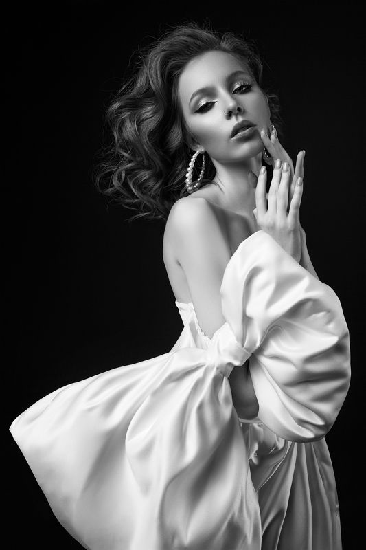 девушка, женский портрет, портрет, чб, монохром, невеста, нежность, красота, белое платье Анжелаphoto preview