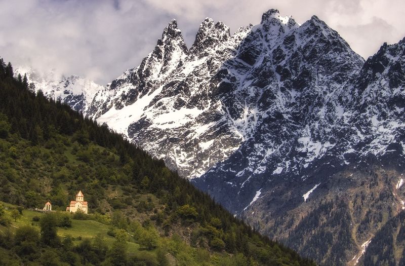 горы, церковь Церковь в горах.photo preview