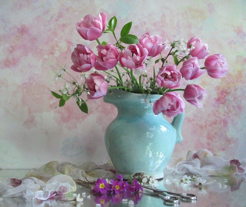 тюльпаны, розовый цвет, кувшин, керамика Махрушкиphoto preview