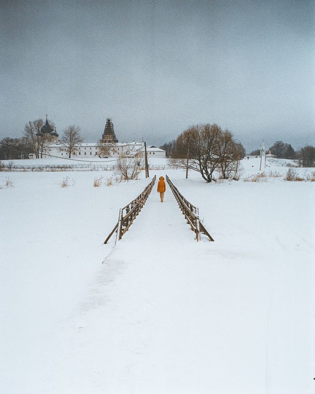 Мост на снегу фото превью