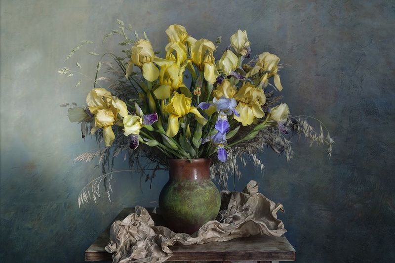 цветы, ирисы, вера павлухина, лето, букет Солнечные ирисыphoto preview