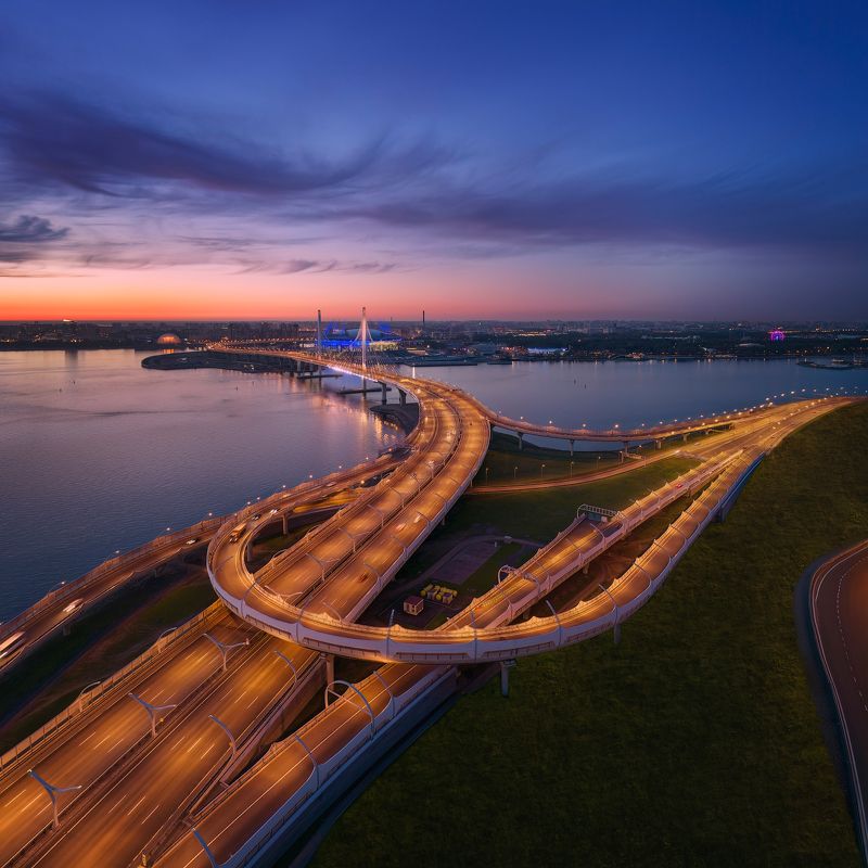 санкт-петербург, зсд, панорама, вечер, мост, вантовый Вечерний Петербург. Вид на ЗСД и мост через Корабельный фарватер фото превью