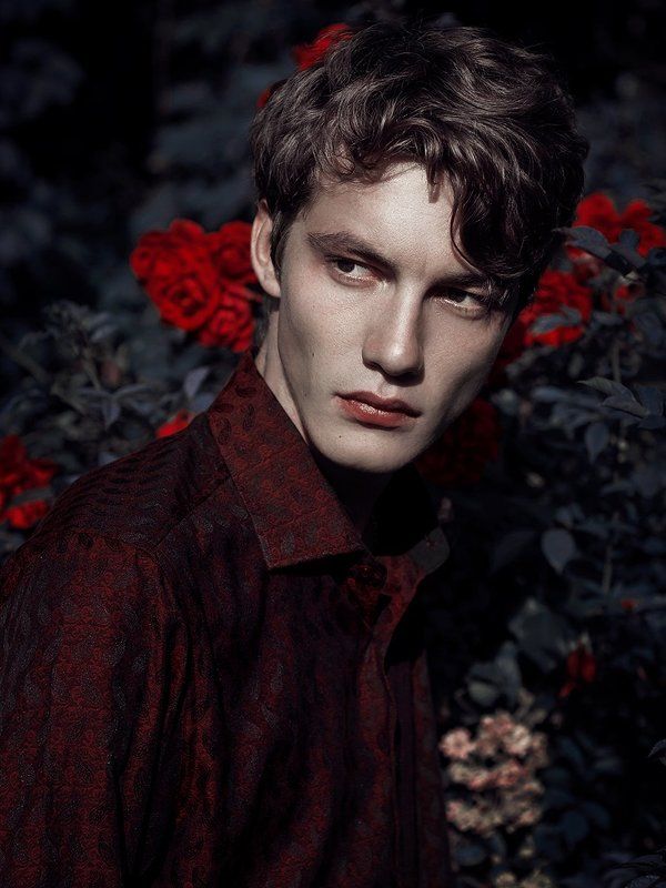 portrait, dark, fashion, sensitive, contrast, darkfashion, gothic, neogothic Portfolio 2016photo preview