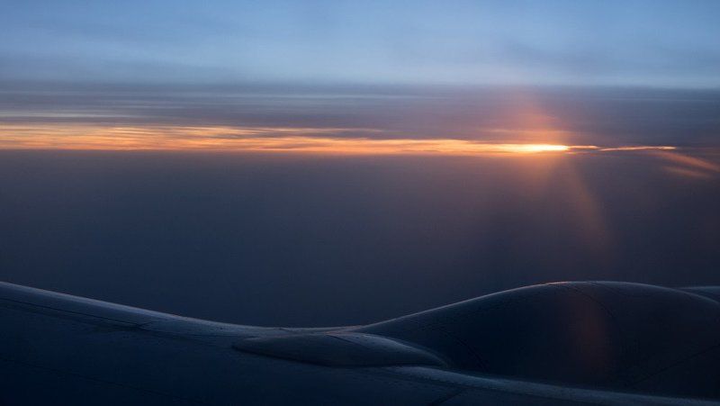 линии, абстракция, солнце, небо Встречая рассветphoto preview