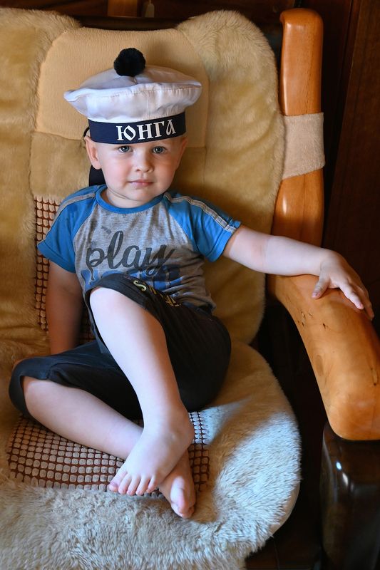 Детство босоногоеphoto preview