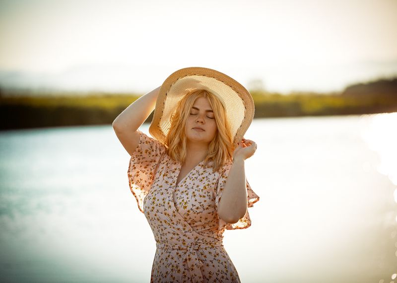 девушка, лето Кристинаphoto preview