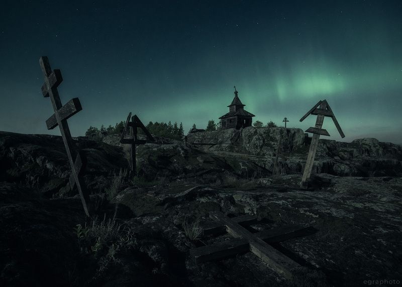 есусарет, ладога, ладожское озеро, карелия, россия Есусарет. В северном сиянии.photo preview