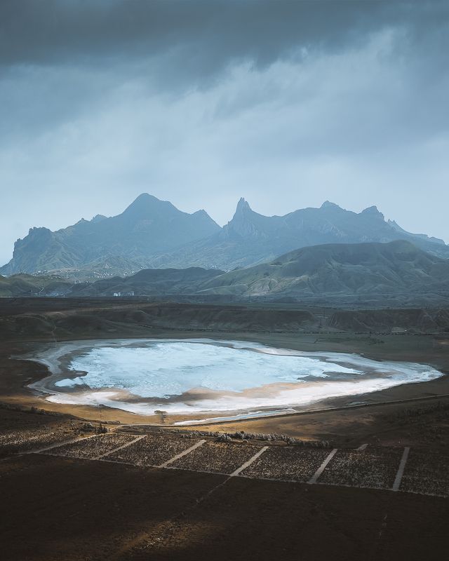 Грозовое озеро фото превью