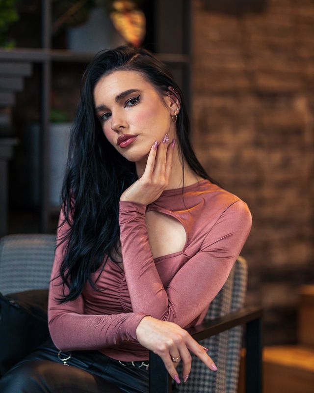 #portrait # beauty #elegance photo preview