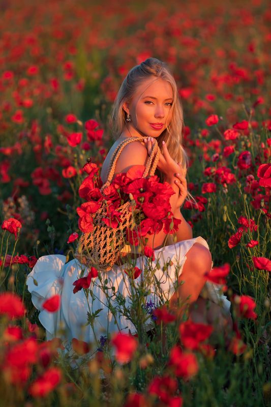 #женскийпортрет #девушканамаовомполе #девушкаимаки МАКИphoto preview