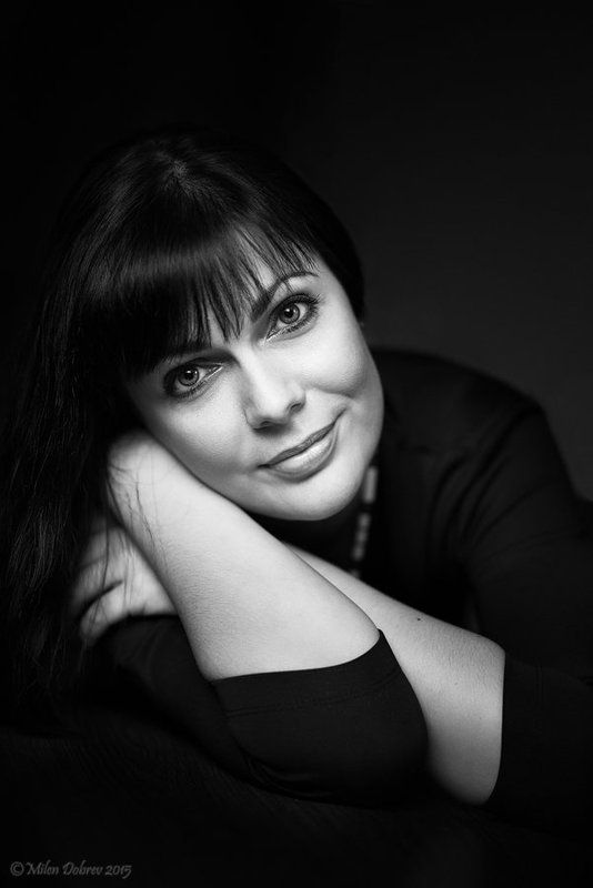 B&W, portrait, beauty ***photo preview