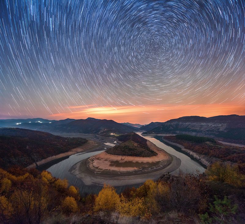 landscape, nature, meander, sky, bulgaria, night, river, stars, startrails, curves, circles,  Rhodope Meander: face 2photo preview