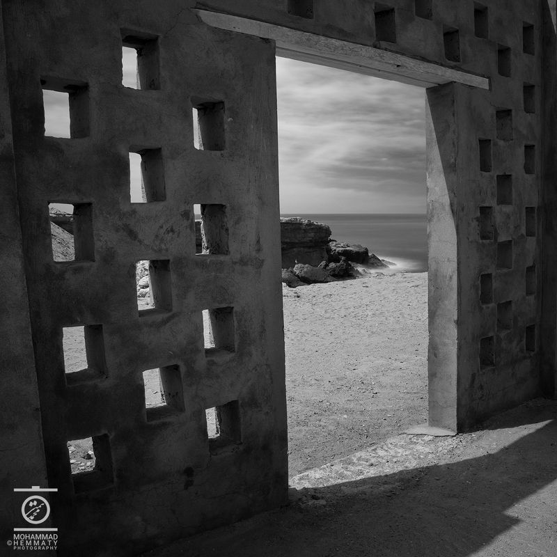 Abandoned house on the beachphoto preview