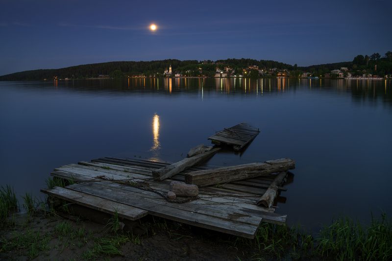 волга, плёс Огни Плёсаphoto preview