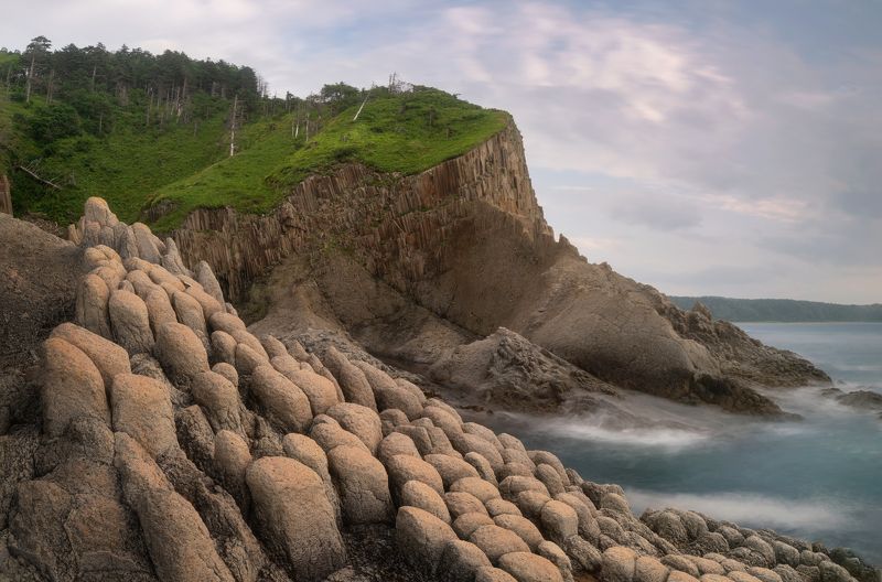 На стыке стихийphoto preview